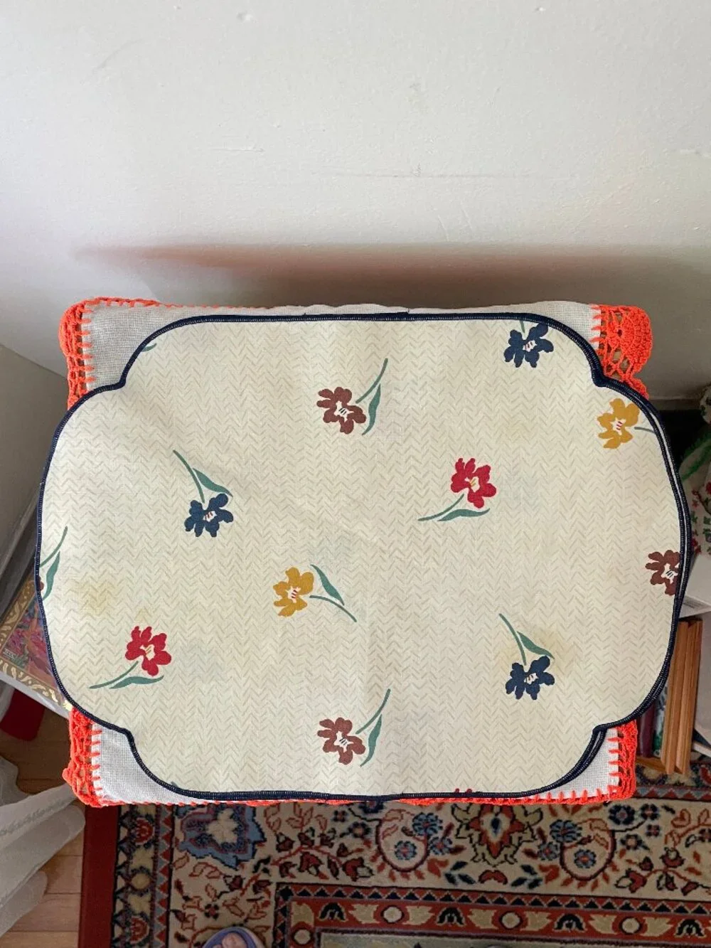 Vintage Floral Cloth Placemats Set of 4